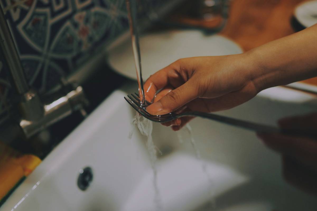 Why Your Search for a Durable Dish Washing Sponge Should End Here